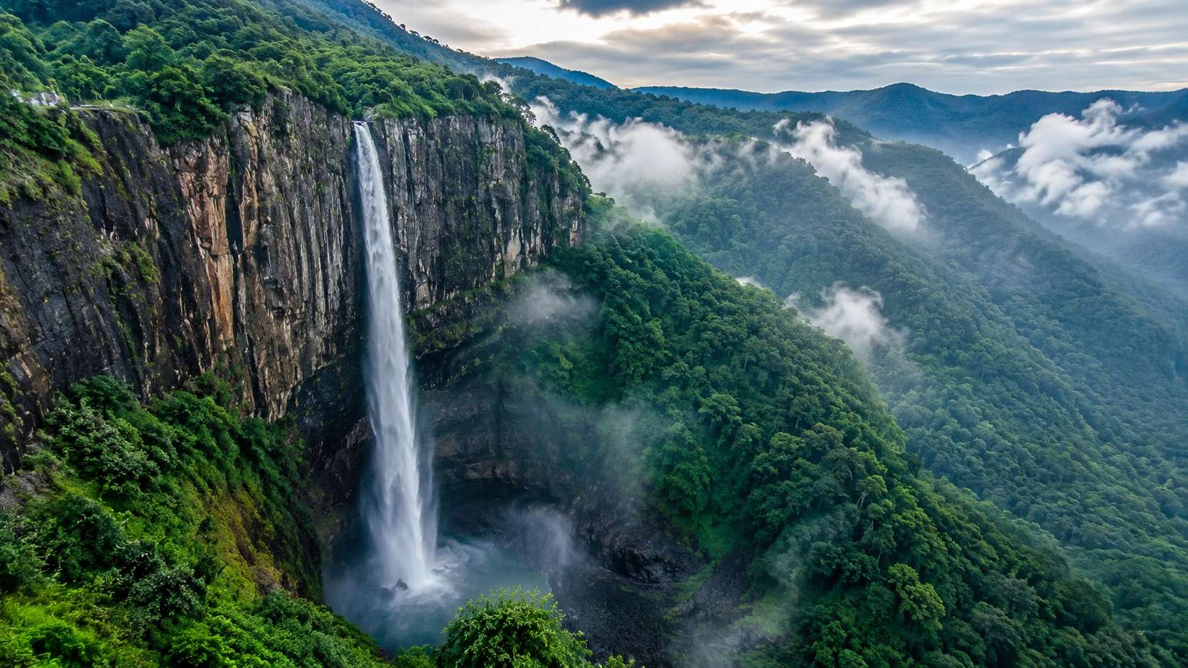 Thalaiyar Falls